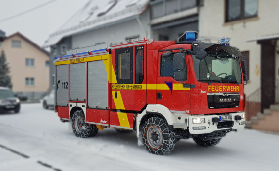 Schneeketten auf dem LF 20-KatS